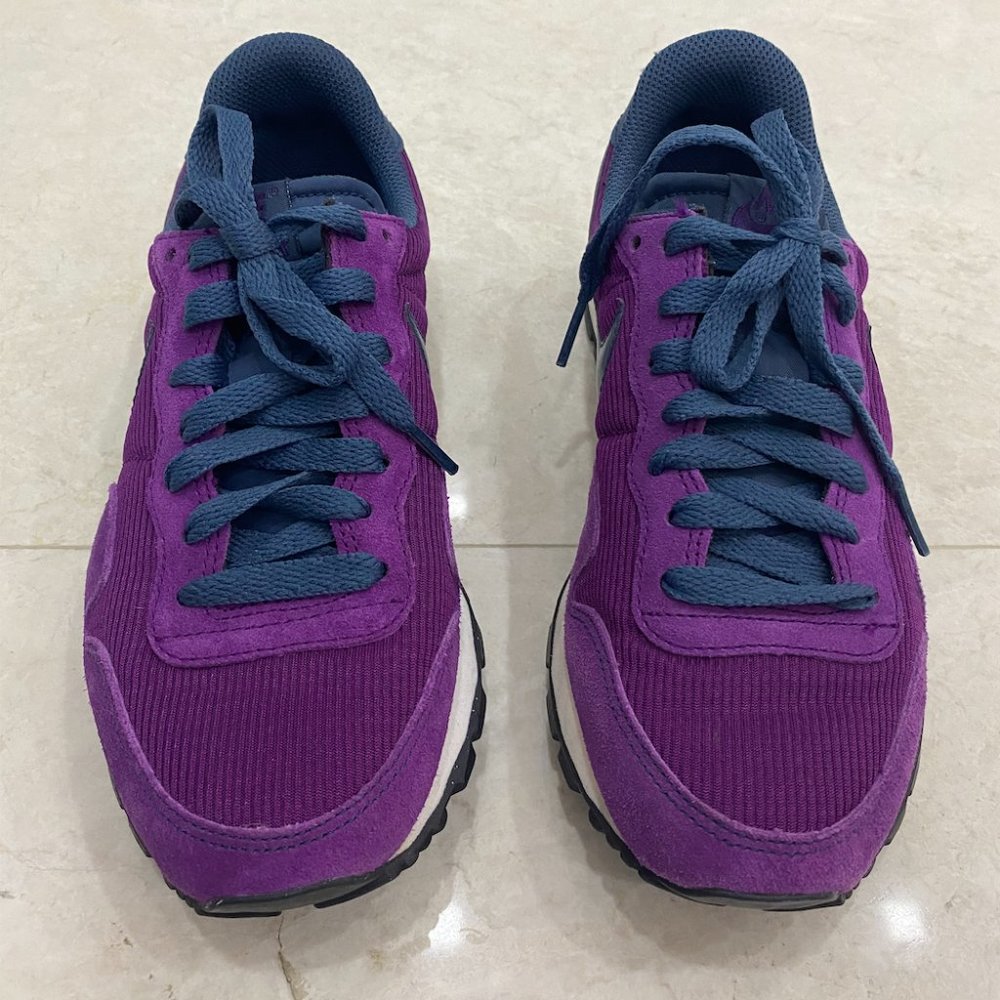 Nike Air Purple